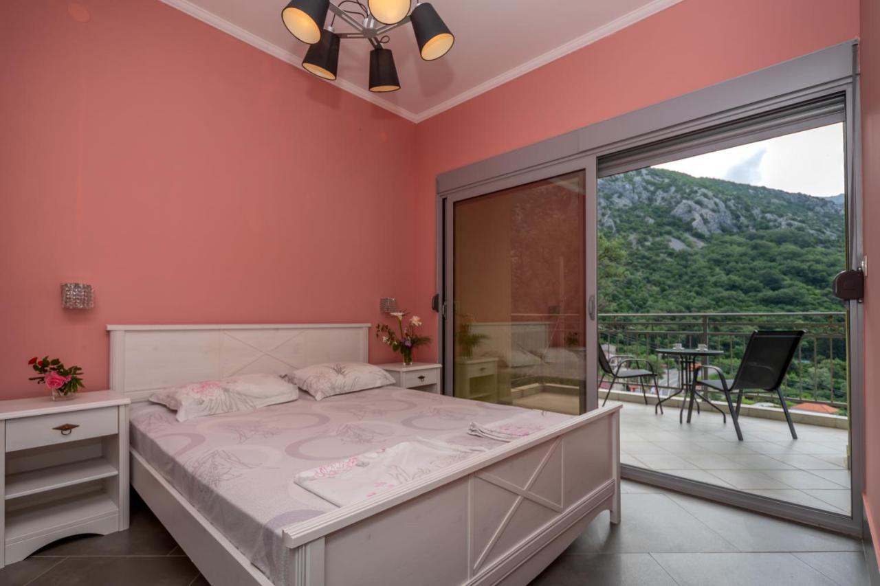 Villa Montenegrina Petrovac Kültér fotó