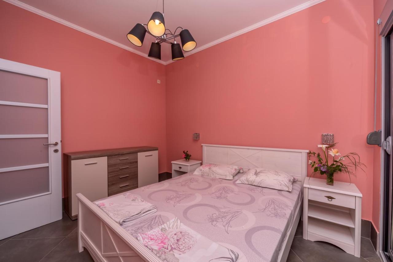 Villa Montenegrina Petrovac Kültér fotó
