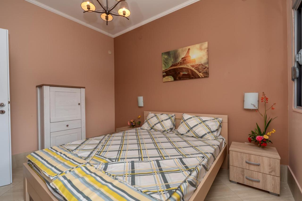 Villa Montenegrina Petrovac Kültér fotó